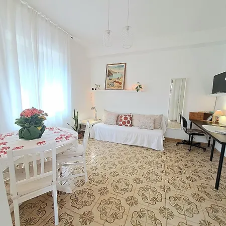 Casa Ani Ischiadigio 이스키아